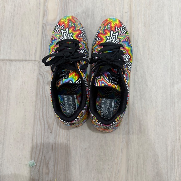 Jen Stark x Sketchers Sneakers - Picture 3 of 5